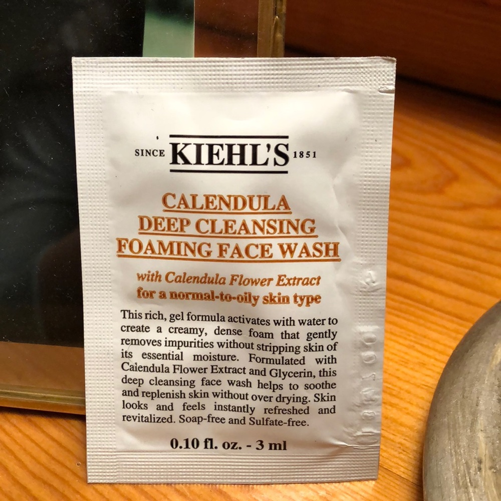 FREE WITH PURCHASE Kiehl’s Calendula Face Wash